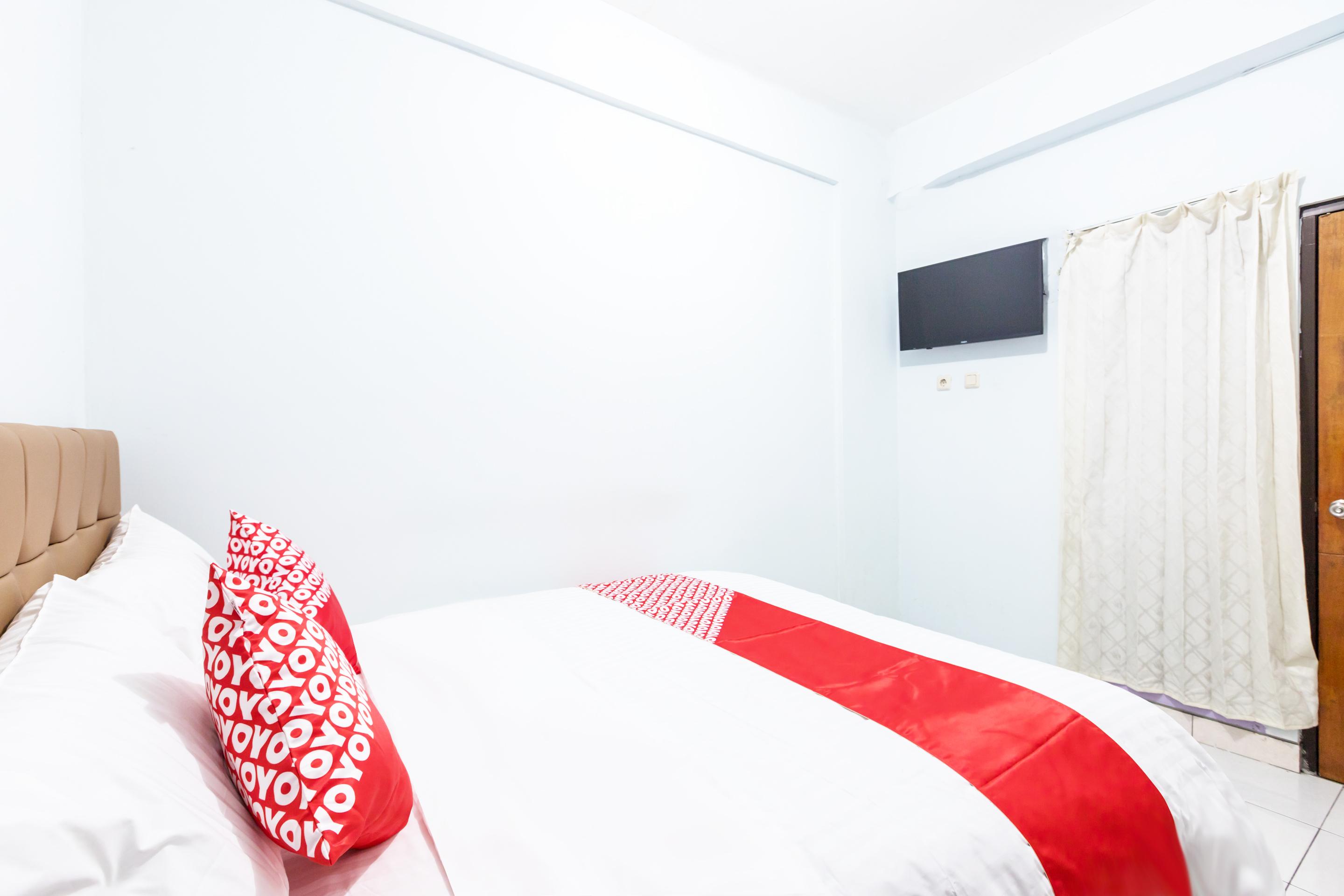Super Oyo 1516 Cemara Gading Syariah Hotel Bogor Exterior foto