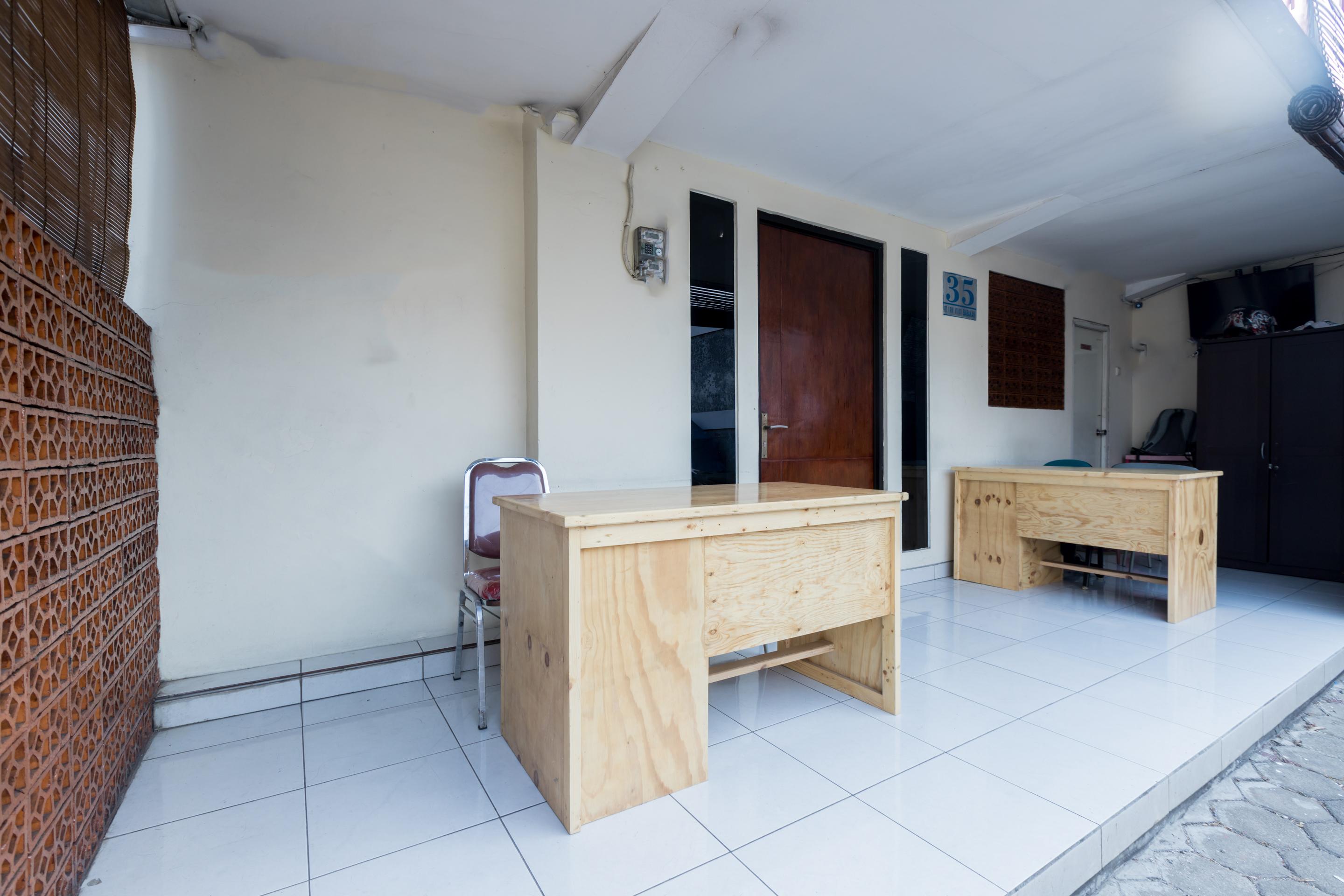Super Oyo 1516 Cemara Gading Syariah Hotel Bogor Exterior foto